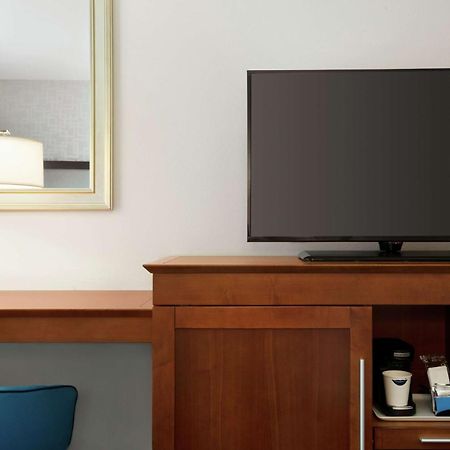 Hampton Inn & Suites Rosemont Chicago O'Hare Екстер'єр фото