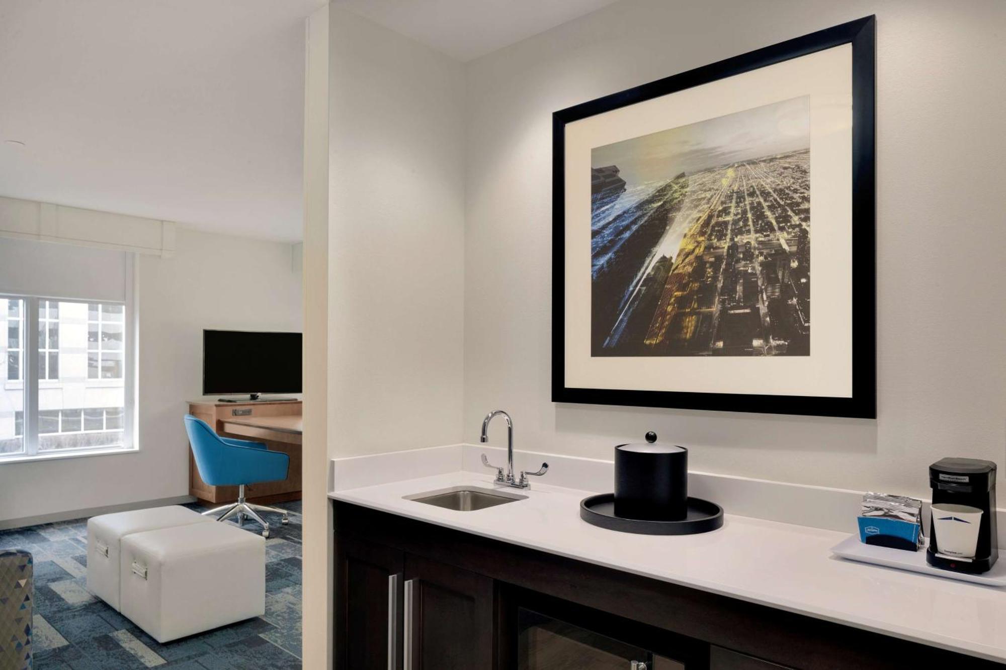 Hampton Inn & Suites Rosemont Chicago O'Hare Екстер'єр фото
