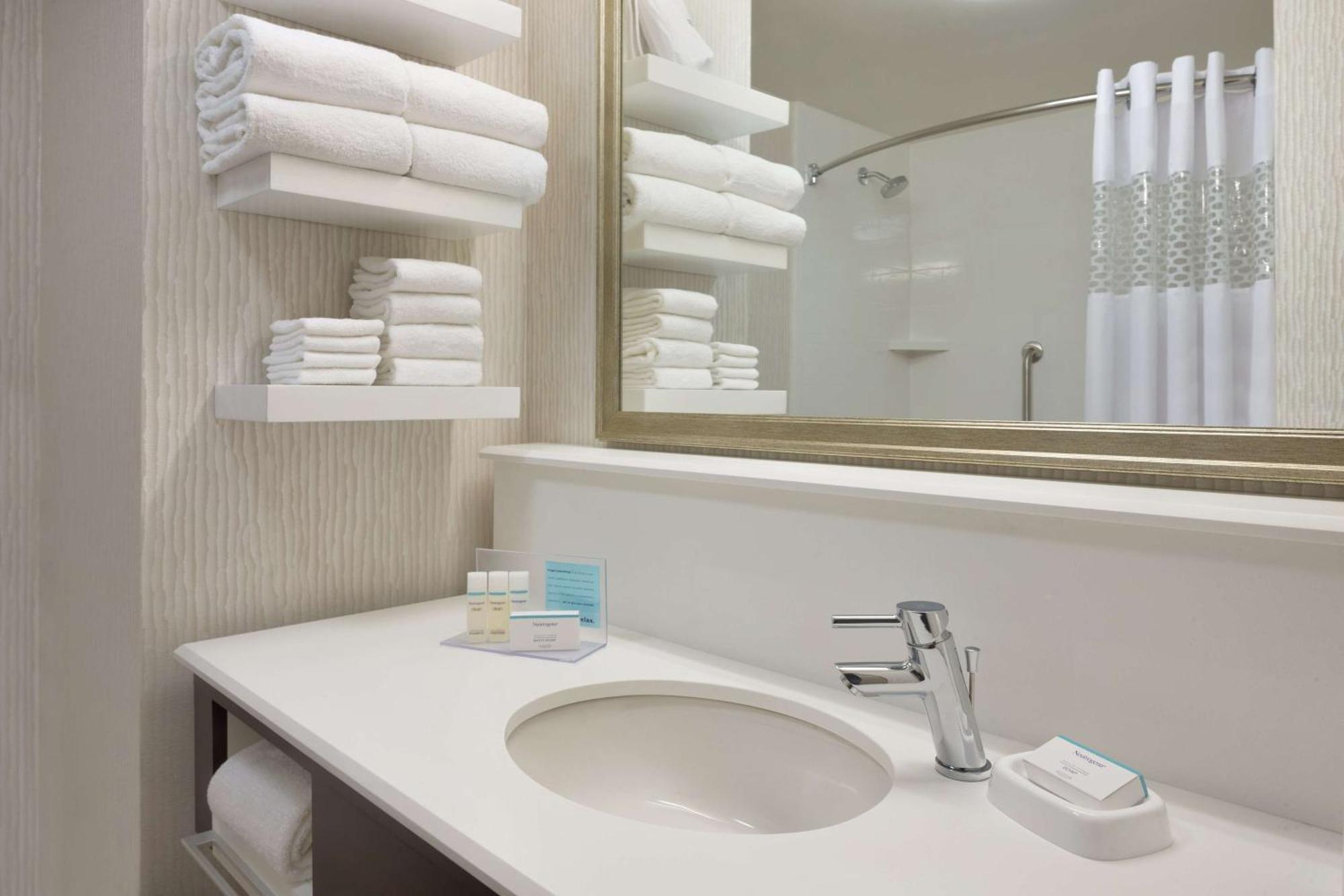 Hampton Inn & Suites Rosemont Chicago O'Hare Екстер'єр фото